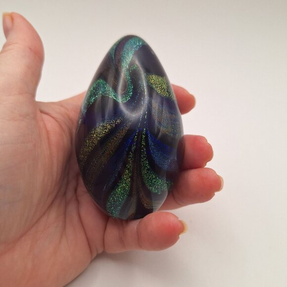 VINTAGE 1996 GLASS EYE STUDIO GLASS EGG PAPERWEIGHT METALLIC SWIRL COLORS GES96 - Picture 2 of 11